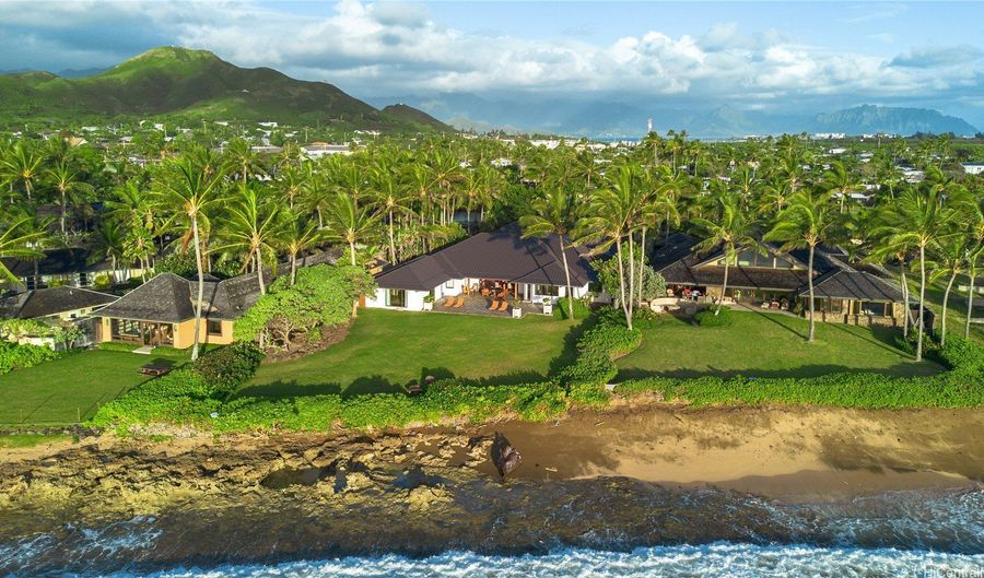 47 Kailuana Pl, Kailua, HI 96734 - 5 Beds, 8 Bath