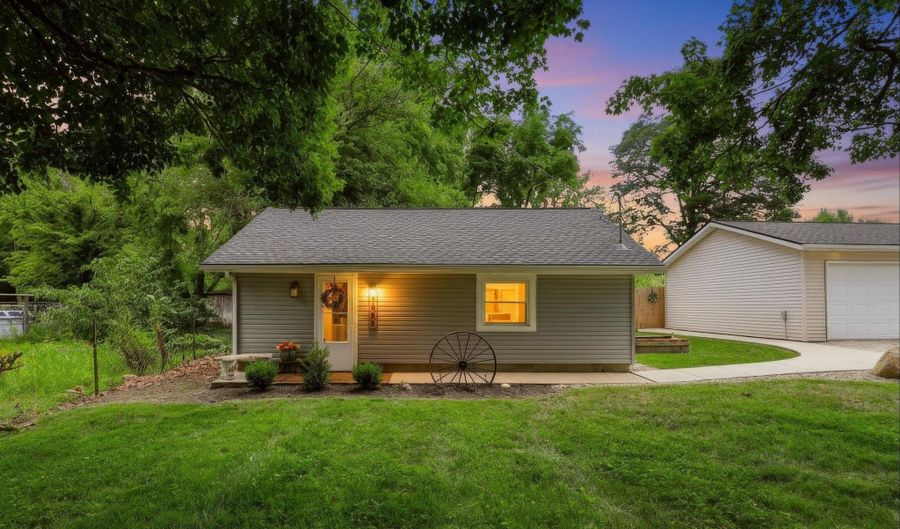 16055 E 281st St, Atlanta, IN 46031 - 2 Beds, 1 Bath