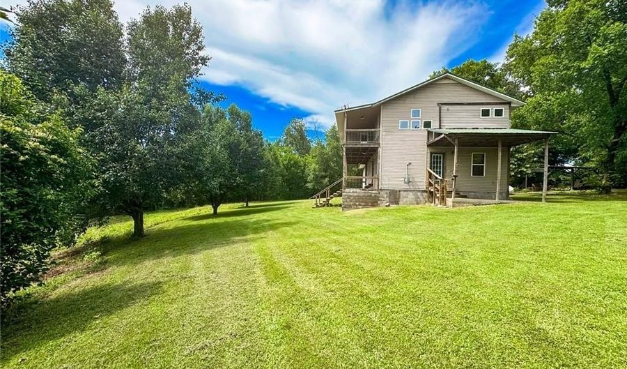 847 Brush Arbor Rd, Bentonville, AR 72713 - 4 Beds, 3 Bath