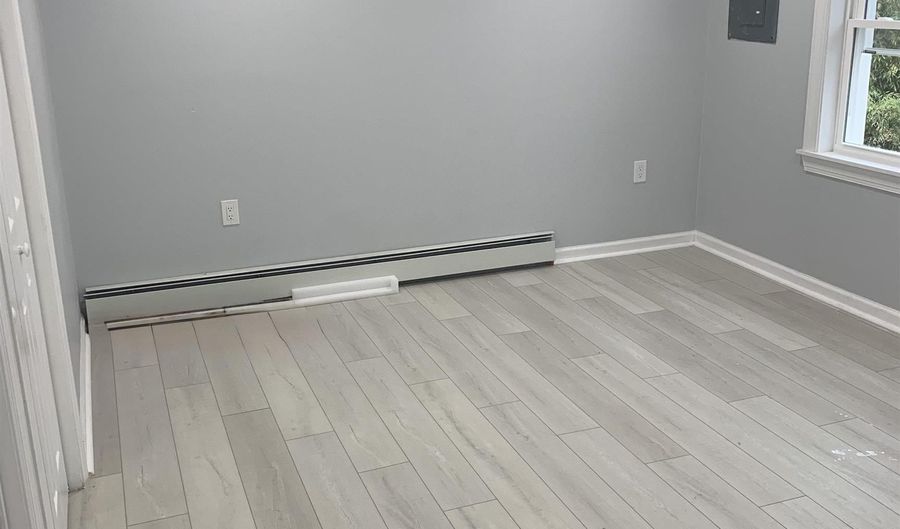 4 Oceanic Ter, Atlantic City, NJ 08401 - 1 Beds, 1 Bath