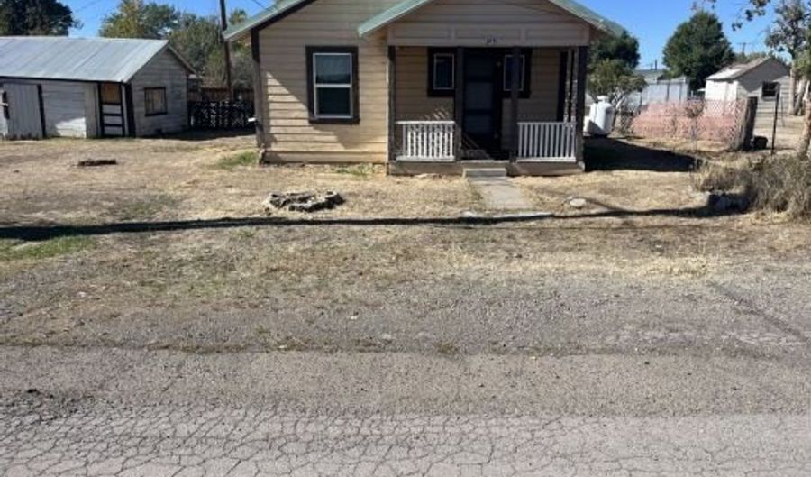 305 N. Rine St PO Box, Alturas, CA 96101 - 1 Beds, 1 Bath