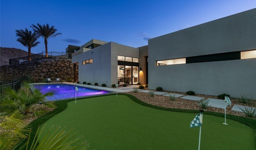 623 Dragon Mountain Ct, Henderson, NV 89012 - 4 Beds, 4 Bath