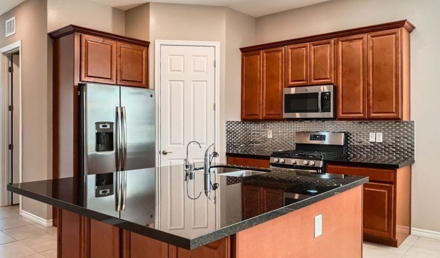 208 Coltrane Canyon Ave, Henderson, NV 89011 - 2 Beds, 2 Bath