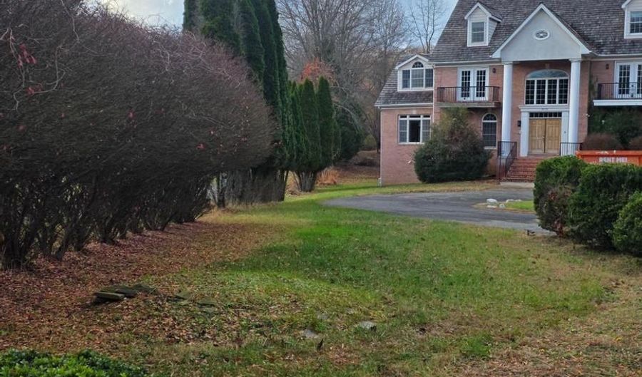 3310 SHORTRIDGE Ln, Bowie, MD 20721 - 10 Beds, 8 Bath