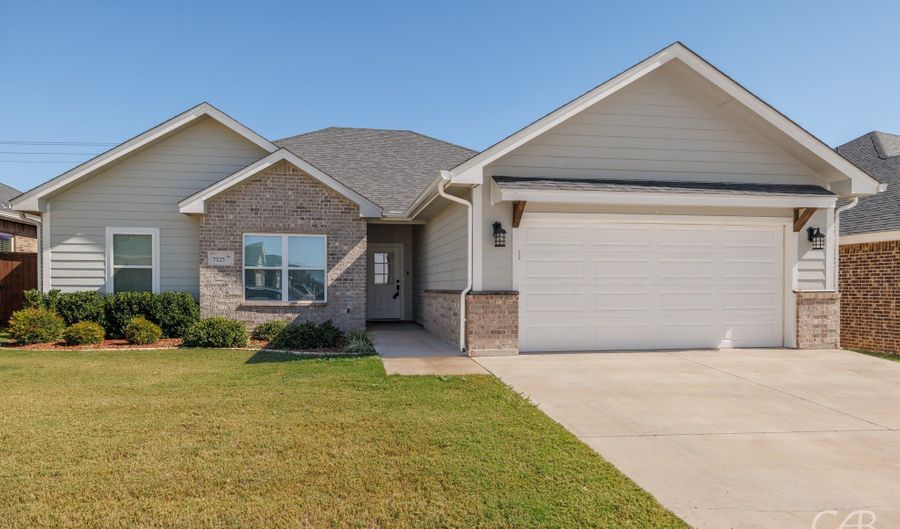 7325 Wildflower Way, Abilene, TX 79602 - 3 Beds, 2 Bath