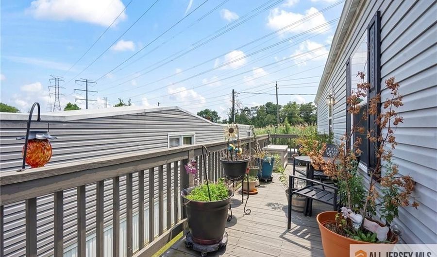 59 Helen Ave, Avenel, NJ 07001 - 2 Beds, 1 Bath
