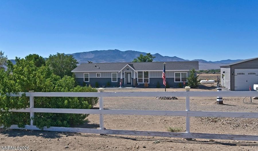 216 Wagon Wheel Way, Dayton, NV 89403 - 3 Beds, 2 Bath
