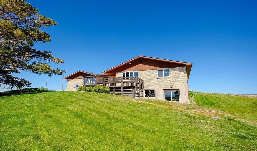 3929 Rast Rd, American Falls, ID 83211 - 5 Beds, 4 Bath