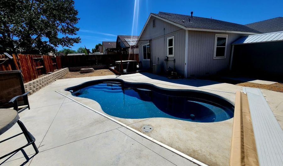 1808 Hickory Ln, Fernley, NV 89408 - 3 Beds, 2 Bath