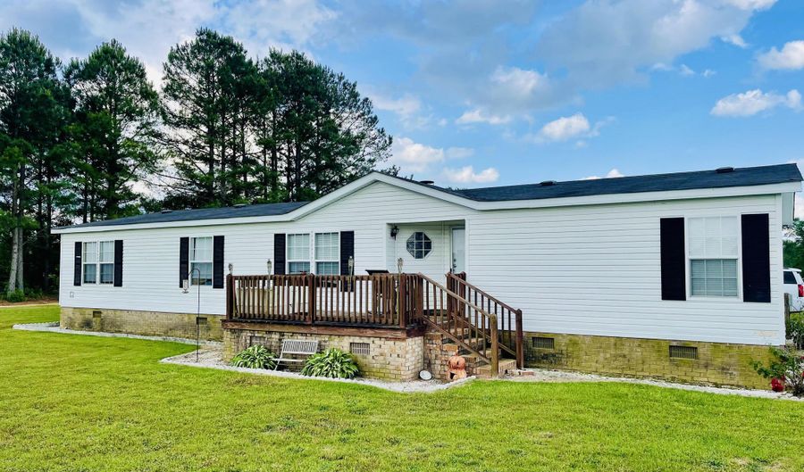 1331 Nixon Rd, Autryville, NC 28318 - 4 Beds, 2 Bath