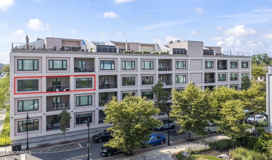 601 Heck St 302, Asbury Park, NJ 07712 - 2 Beds, 3 Bath