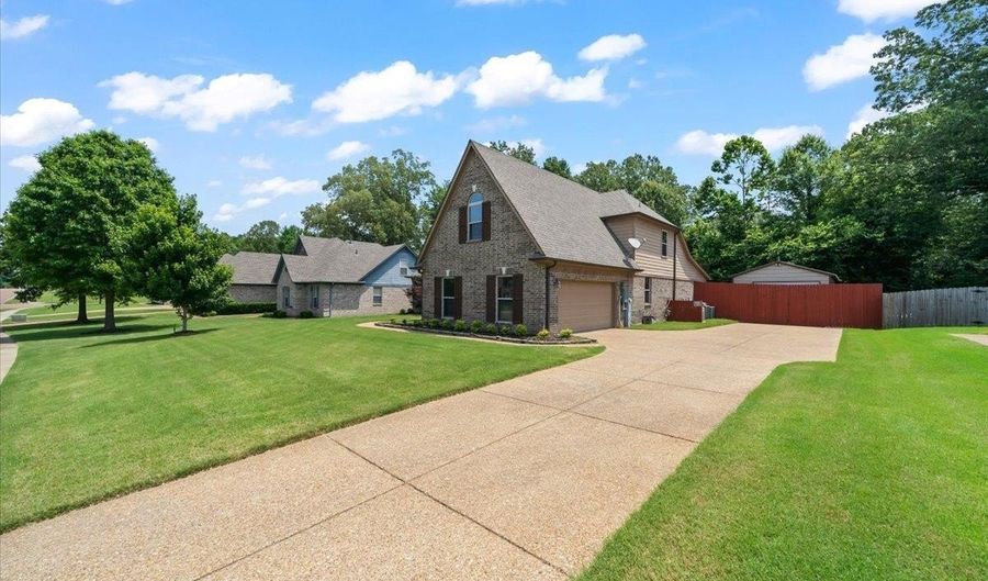 4816 AVI, Bartlett, TN 38002 - 4 Beds, 3 Bath