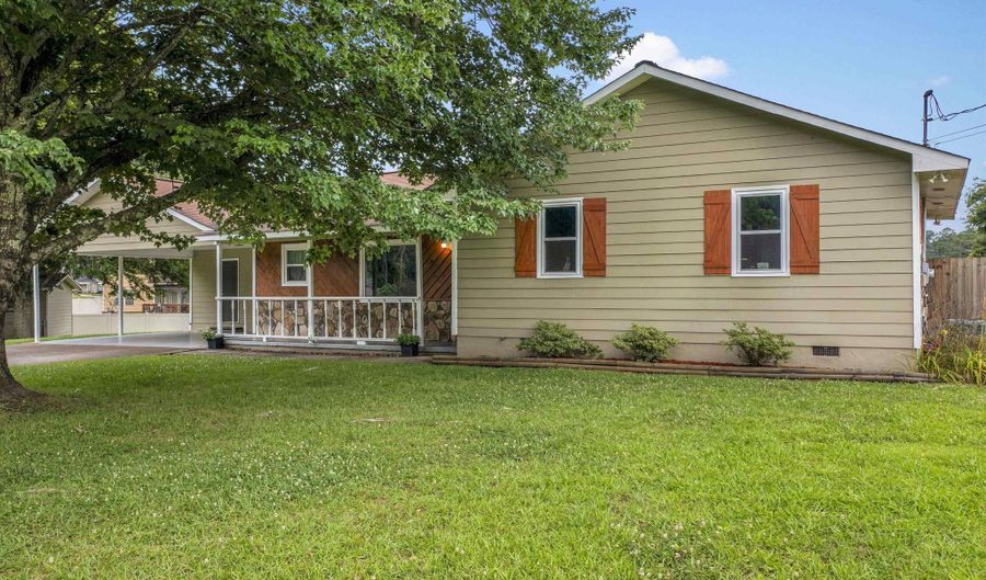 68 CLUB Ests, Anniston, AL 36207 - 3 Beds, 2 Bath