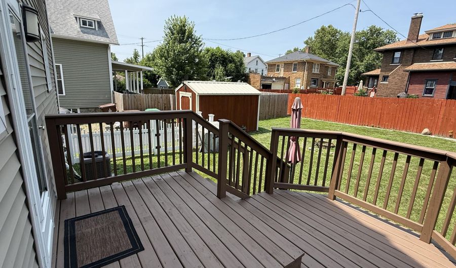 307 Perry St, Albion, MI 49224 - 3 Beds, 2 Bath