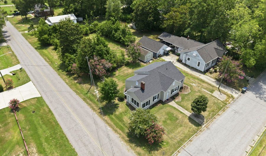 4187 SE College St, Ayden, NC 28513 - 3 Beds, 2 Bath