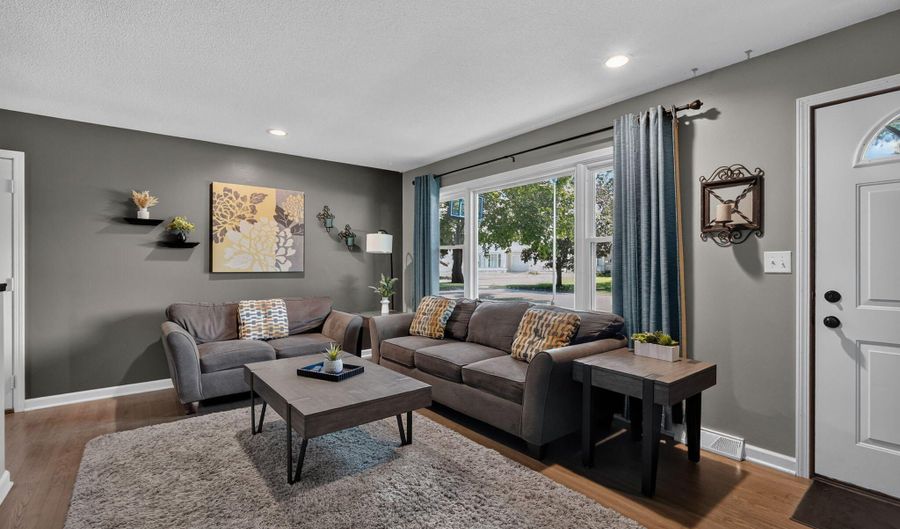 2415 Melrose Ave, Ames, IA 50010 - 4 Beds, 2 Bath