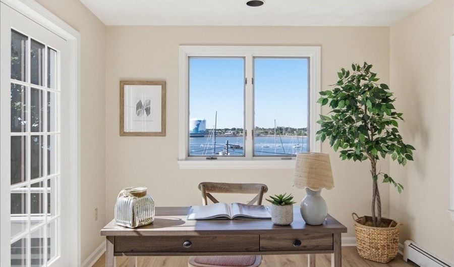 53 Front St 53, Beverly, MA 01915 - 2 Beds, 3 Bath