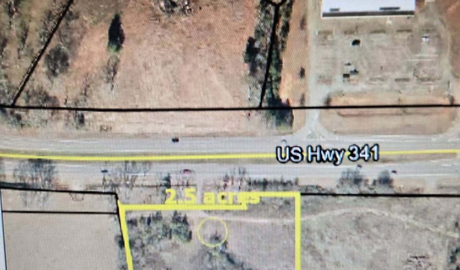 Veterans Parkway, Barnesville, GA 30204 - 0 Beds, 0 Bath