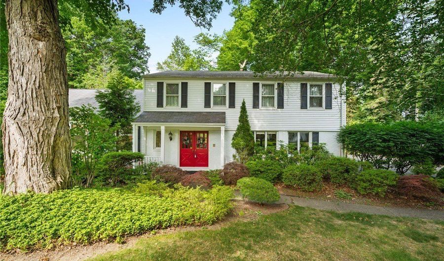 100 Rollingwood St, Amherst, NY 14221 - 5 Beds, 4 Bath