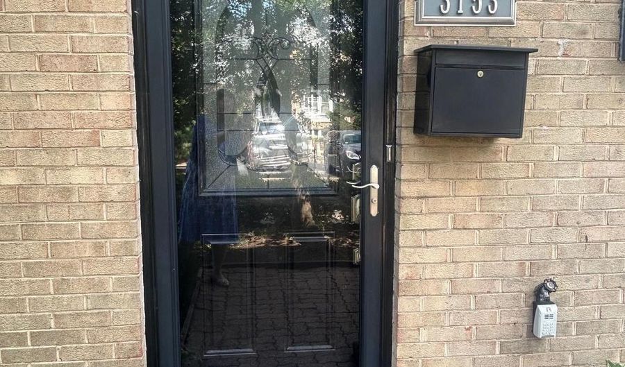 3153 14TH St S, Arlington, VA 22204 - 3 Beds, 4 Bath