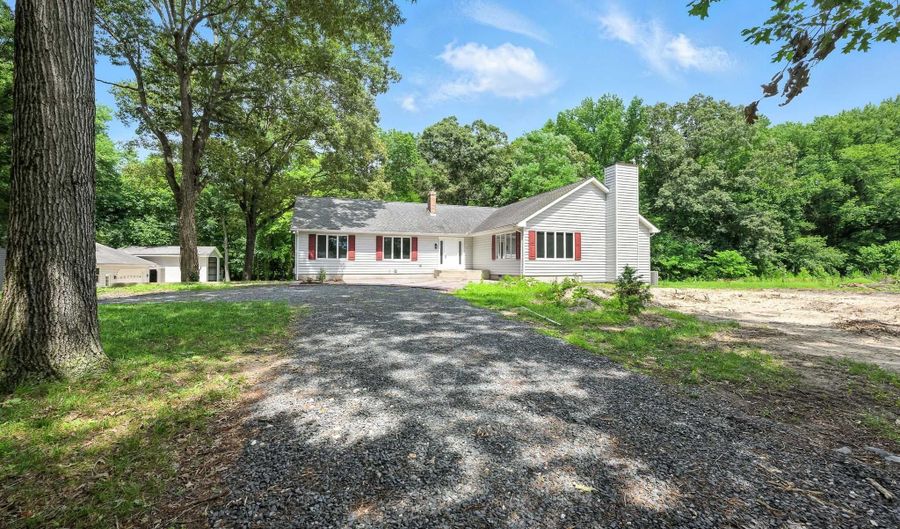 13311 BEAVER DAM Rd, Ellendale, DE 19941 - 3 Beds, 2 Bath