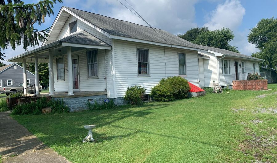 16920 N MAIN St, Bridgeville, DE 19933 - 3 Beds, 2 Bath