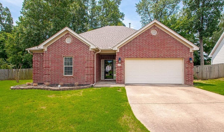 3383 BAY MEADOW Dr, Benton, AR 72015 - 3 Beds, 2 Bath
