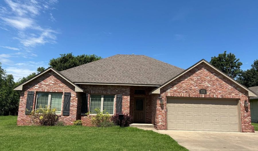 723 7th, Alva, OK 73717 - 3 Beds, 2 Bath