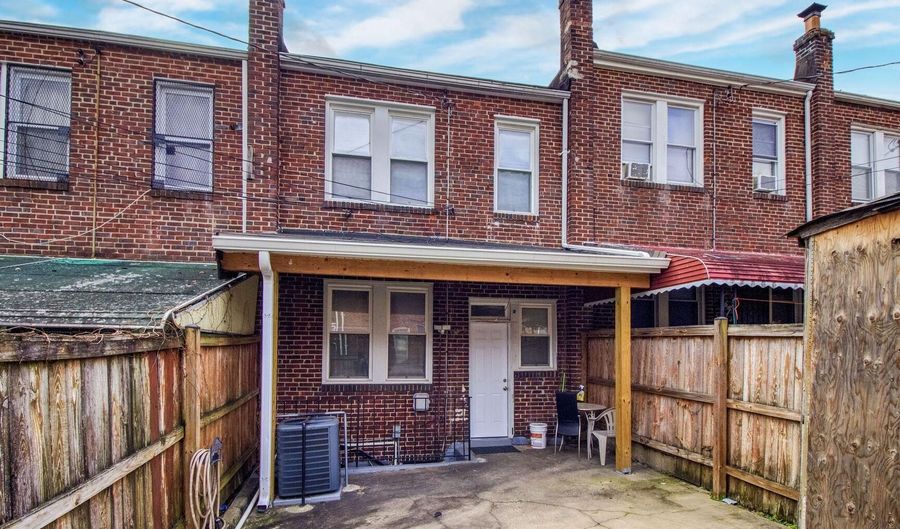 2522 W COLD SPRING Ln, Baltimore, MD 21215 - 4 Beds, 2 Bath