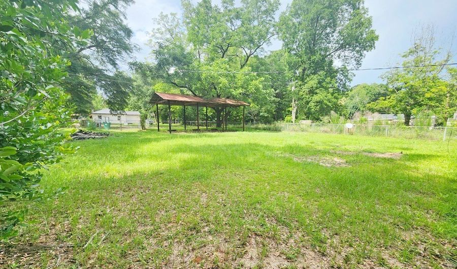 1013 Crawford Dr, Albany, GA 31705 - 3 Beds, 1 Bath