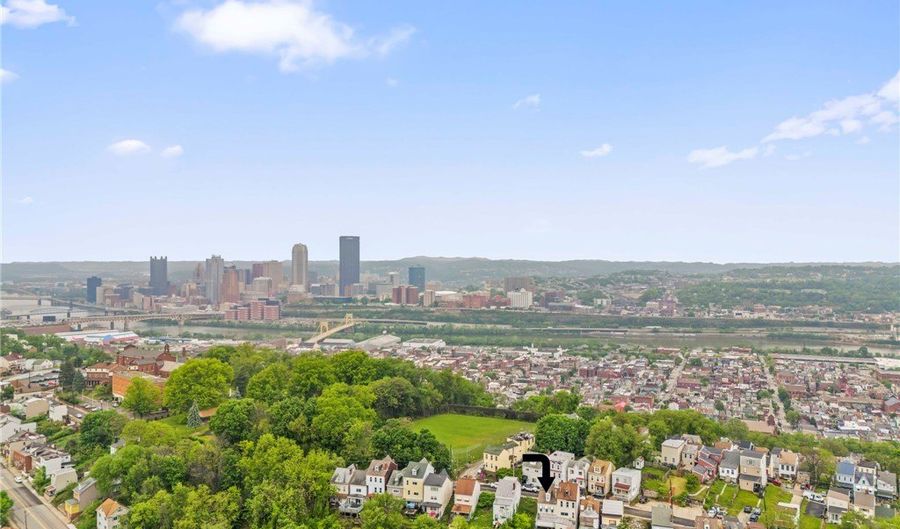 1908 Saint Paul St, Airville, PA 15203 - 2 Beds, 1 Bath