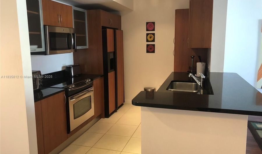 2775 NE 187th St 519, Aventura, FL 33180 - 1 Beds, 1 Bath