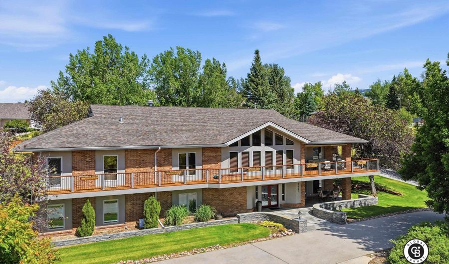 5621 S Poplar St, Casper, WY 82601 - 5 Beds, 6 Bath