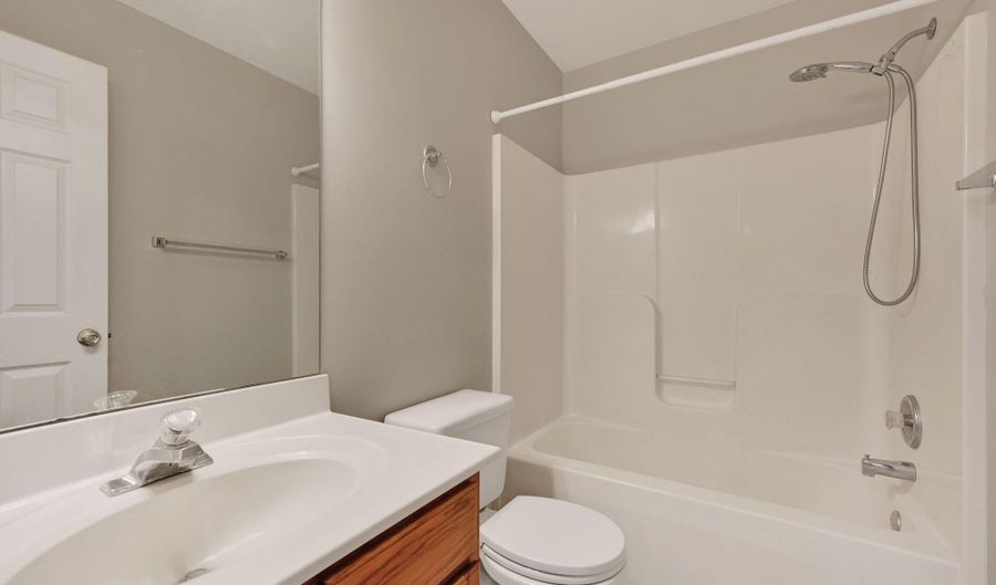 163 FIRE BOX Dr, Felton, DE 19943 - 3 Beds, 2 Bath