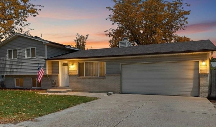 5046 Galena, Chubbuck, ID 83202 - 3 Beds, 2 Bath