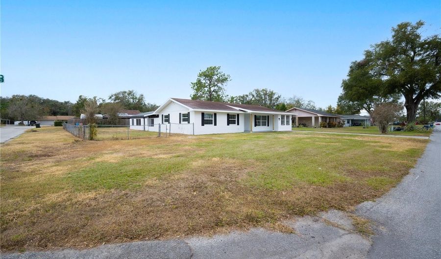 1145 N MAPLE Ave, Bartow, FL 33830 - 4 Beds, 2 Bath