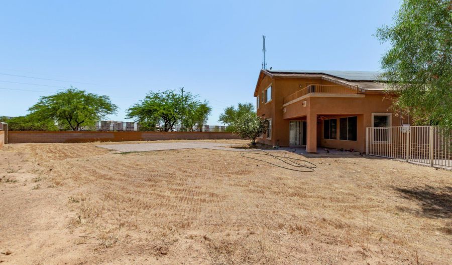 833 S 113TH Ave, Avondale, AZ 85323 - 3 Beds, 3 Bath