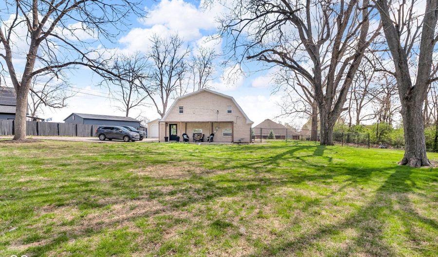 7845 Bluff Rd, Indianapolis, IN 46217 - 4 Beds, 3 Bath