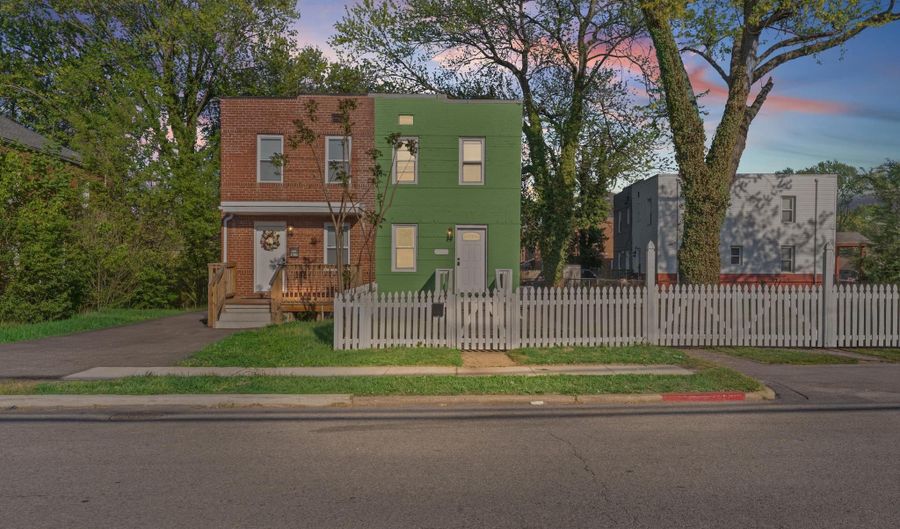 1019 PRESIDENT St, Annapolis, MD 21403 - 3 Beds, 2 Bath