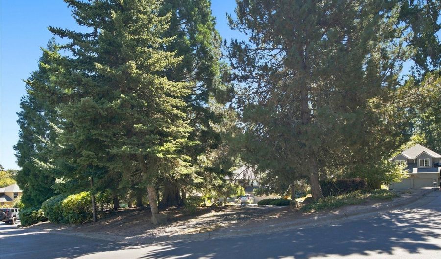 17845 SW ZENITH Pl, Beaverton, OR 97007 - 3 Beds, 2 Bath