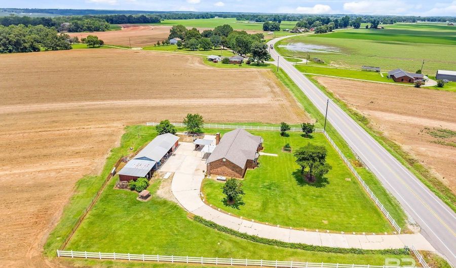 17408 S Highway 21, Atmore, AL 36502 - 3 Beds, 3 Bath