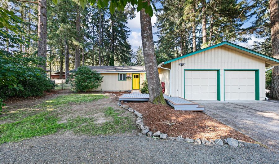 24822 SERTIC Rd, Veneta, OR 97487 - 3 Beds, 1 Bath