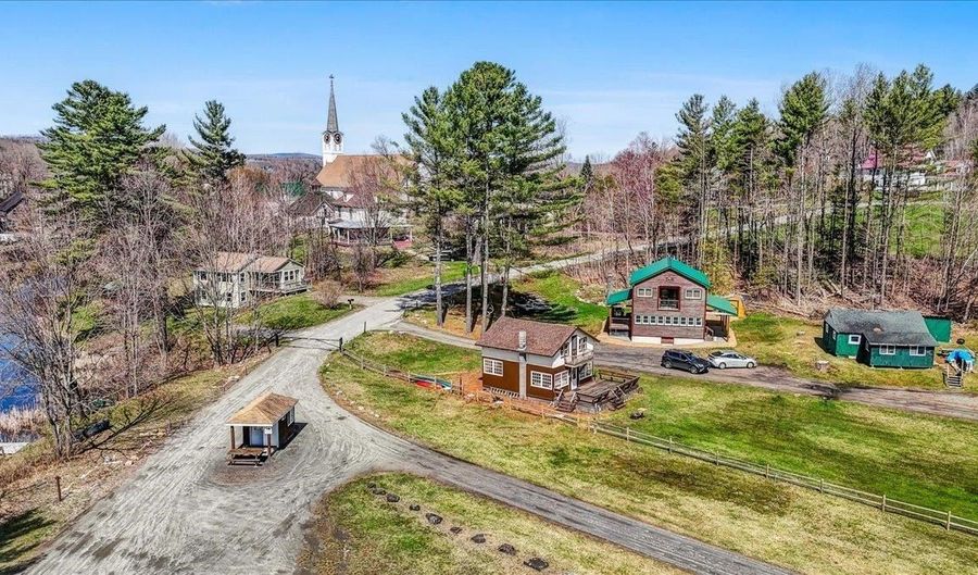 95 Bellwater Ave, Barton, VT 05822 - 4 Beds, 1 Bath