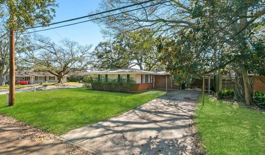 5672 George St, Baton Rouge, LA 70806 - 3 Beds, 1 Bath