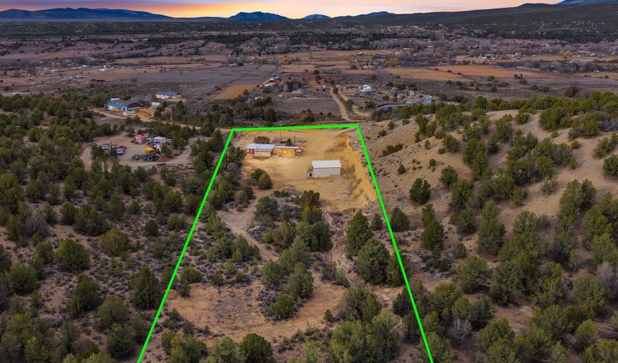 80 Acequia Del Madre Llano, Arroyo Hondo, NM 87513 - 0 Beds, 0 Bath