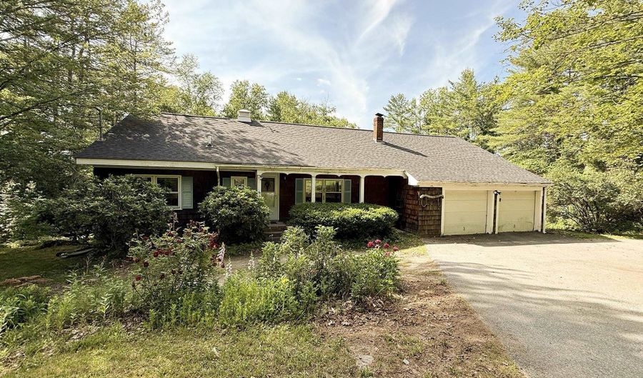 141 Scenic Hill Rd, Charlestown, NH 03603 - 2 Beds, 2 Bath