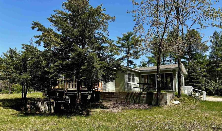 1693 County Road Z, Arkdale, WI 54613 - 2 Beds, 1 Bath