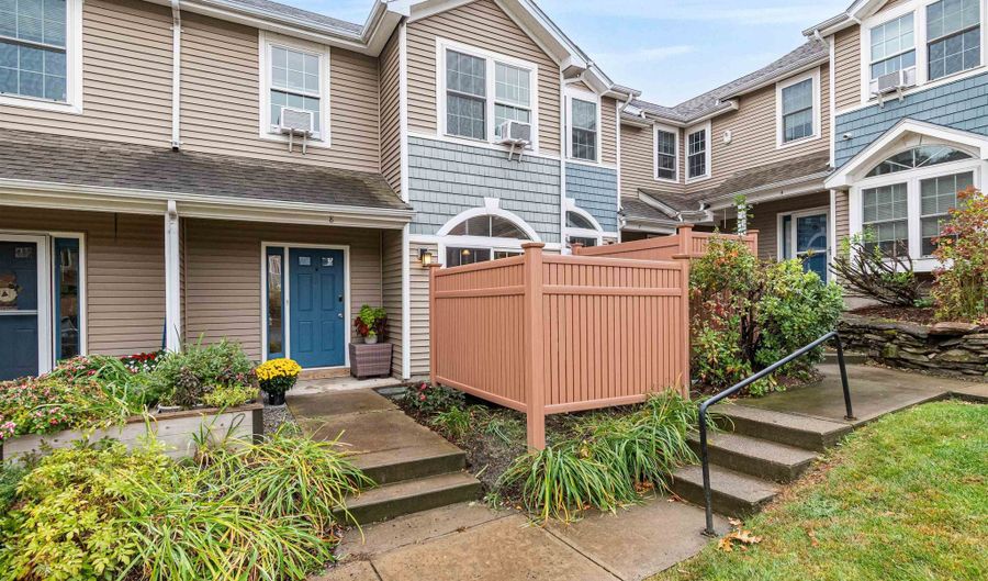 602 North Ave 8, Burlington, VT 05408 - 3 Beds, 3 Bath