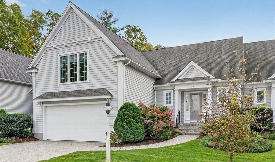 13 Leah Way 13, Andover, MA 01810 - 2 Beds, 4 Bath