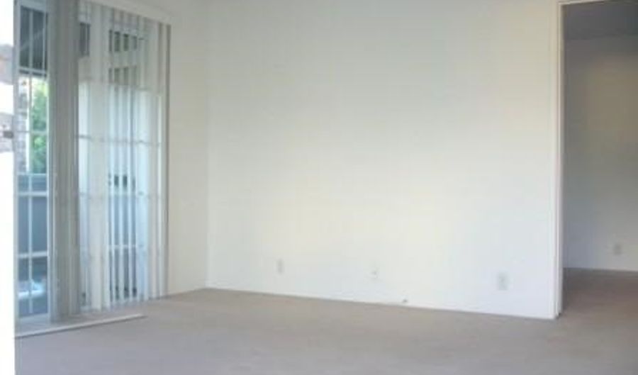 383 Mananai Pl 43T, Honolulu, HI 96818 - 1 Beds, 1 Bath